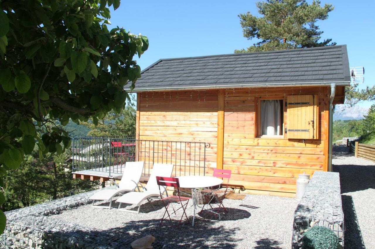 Clos Shambhala-Chalet D'Hotes Saint-Jean-Saint-Nicolas Exterior foto